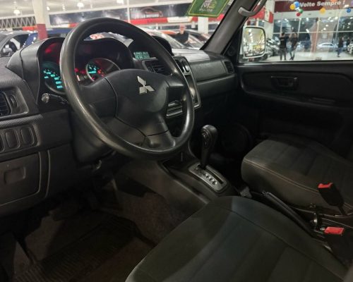 365232-mitsubishi-pajero-tr4-20250415214851219178