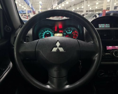365232-mitsubishi-pajero-tr4-20250415214851505158