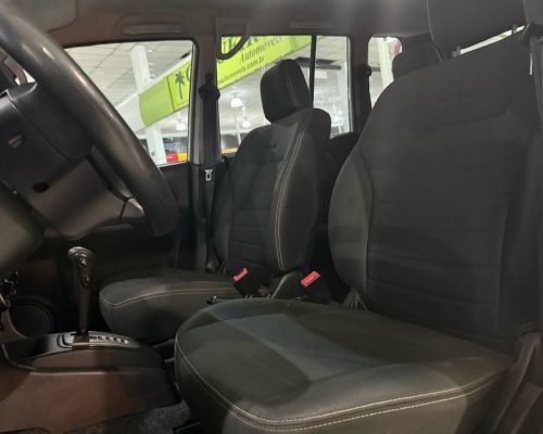 365232-mitsubishi-pajero-tr4-20250415214852289107