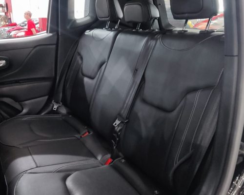 365282-jeep-renegade-20250416140226214249
