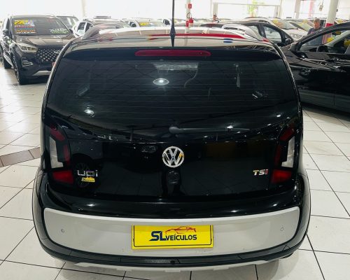 365346-volkswagen-cross-up-20250416163307140279