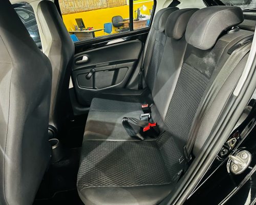 365346-volkswagen-cross-up-20250416163401262796