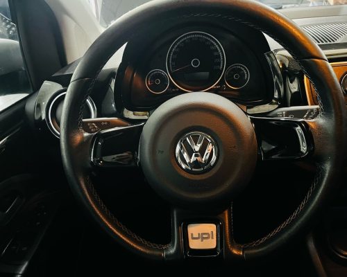 365346-volkswagen-cross-up-20250416163408929147