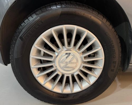 365394-volkswagen-up-20250505190125596694