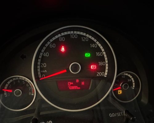 365394-volkswagen-up-20250505190142769035