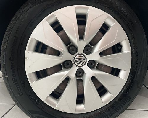 366813-volkswagen-fox-20250425175845276950
