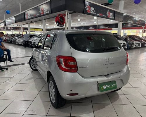 367196-renault-sandero-20250428222201925719