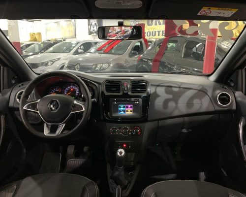 367672-renault-logan-20250501131147435158