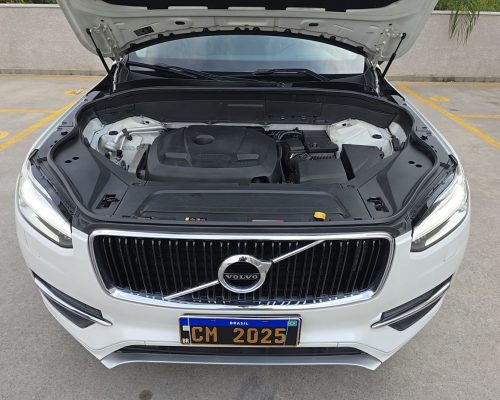 368085-volvo-xc90-20250504101133519274