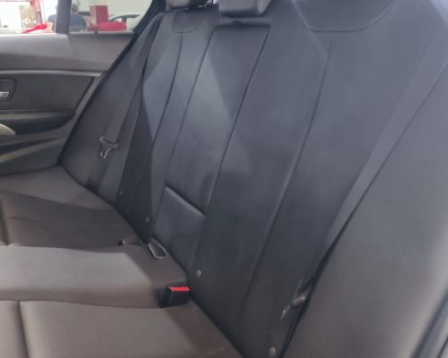 368225-bmw-320i-20250505154031410990