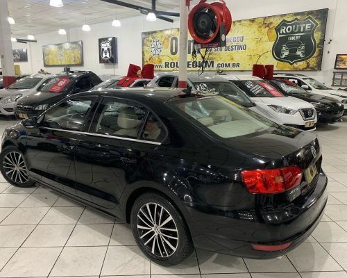 368695-volkswagen-jetta-20250507194004202936