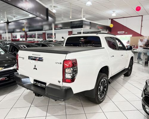 368784-mitsubishi-l200-triton-20250508132348346692