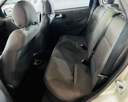 368804-chevrolet-corsa-20250508145334086243