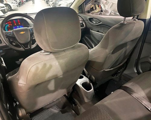 368821-chevrolet-prisma-20250508153854492914