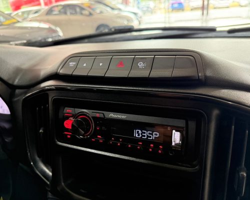 369651-fiat-strada-20250513183258960253