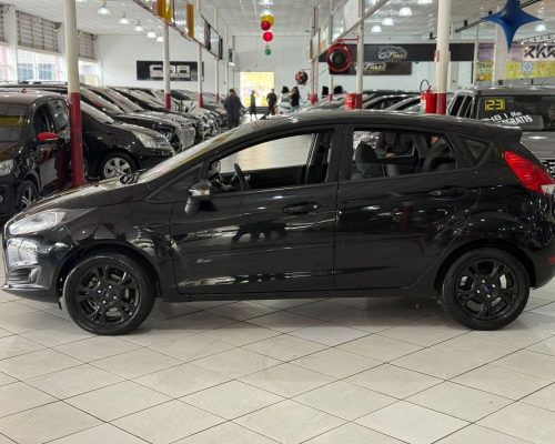 370492-ford-fiesta-20250518143337936839