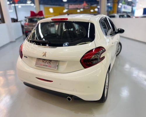 370568-peugeot-208-20250528162222866836