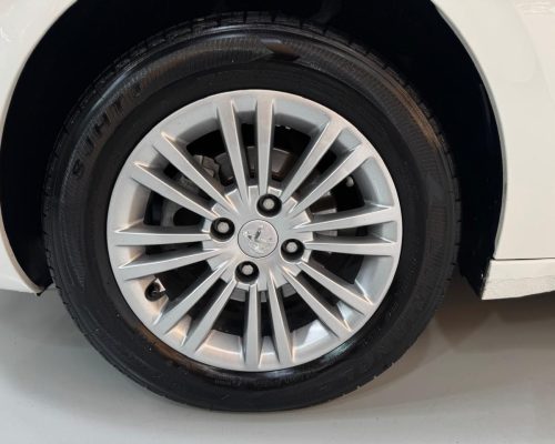 370568-peugeot-208-20250528162227842506