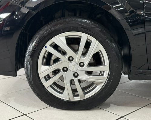 370741-peugeot-208-20250520113409745715