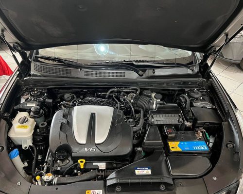371170-hyundai-azera-20250531151904923828