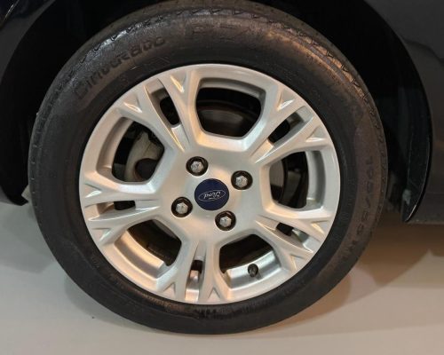 371849-ford-fiesta-20250610172755475096