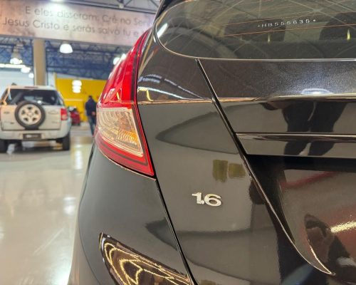 371849-ford-fiesta-20250610172814581707