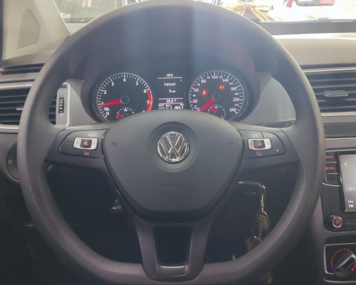 371903-volkswagen-fox-20250526173346455803