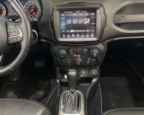 372429-jeep-renegade-20250529135458195752