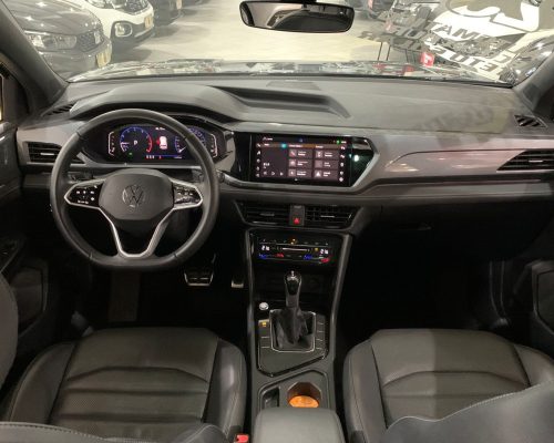 373087-volkswagen-taos-20250602192624427399