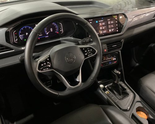 373087-volkswagen-taos-20250602192624563258