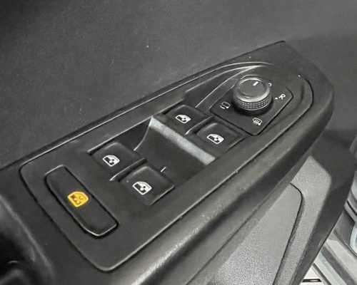 373212-volkswagen-taos-20250603181133268442