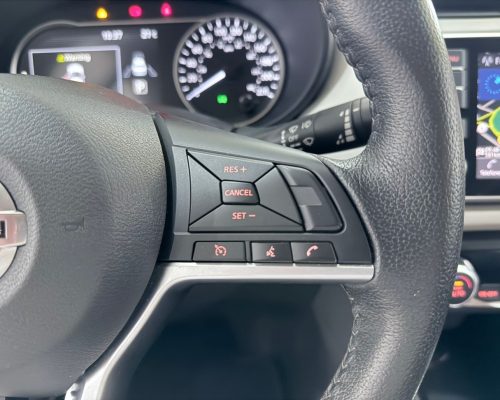 373827-nissan-versa-20250605111536872917