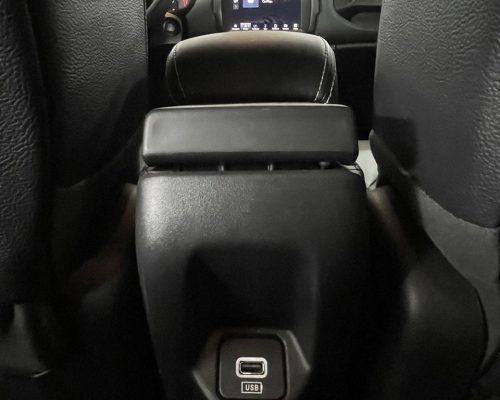 374027-jeep-renegade-20250605174813346437
