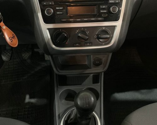 374356-volkswagen-voyage-20250607122036286479
