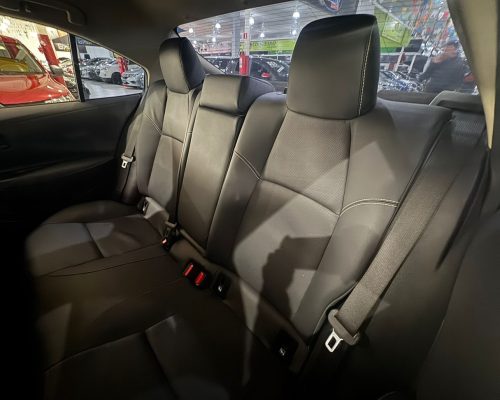 374558-toyota-corolla-20250609173849729524