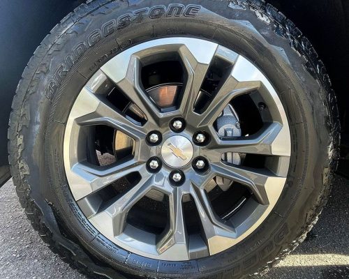 375325-chevrolet-silverado-20250613164812684587