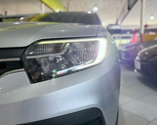 375902-renault-logan-20250617181814107200