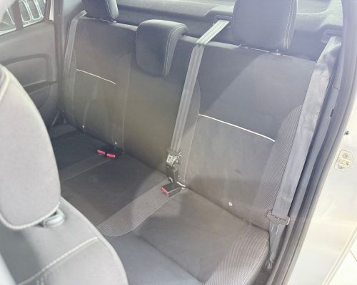 375902-renault-logan-20250617181816485643