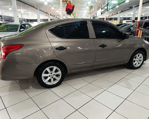 375938-nissan-versa-20250619185312289428