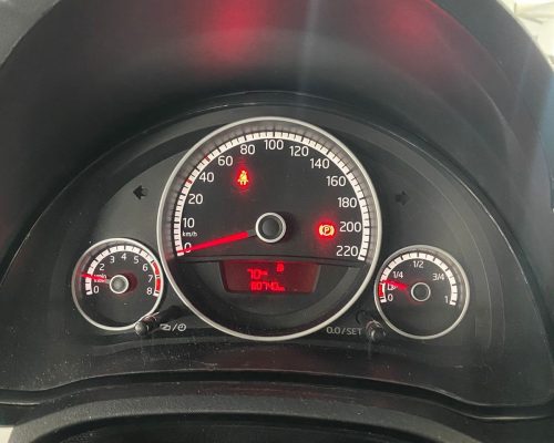 376279-volkswagen-cross-up-20250620115121117179