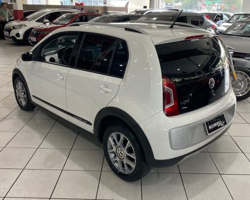 376279-volkswagen-cross-up-20250620115128116890