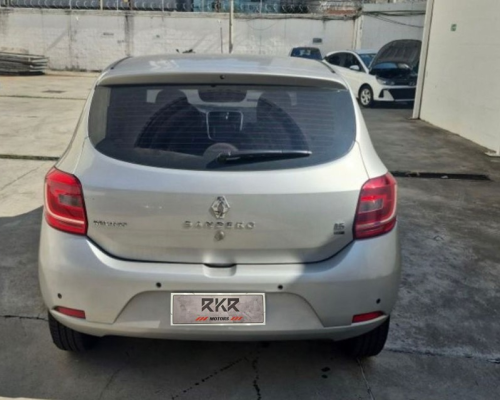 376354-renault-sandero-20250620150255749826