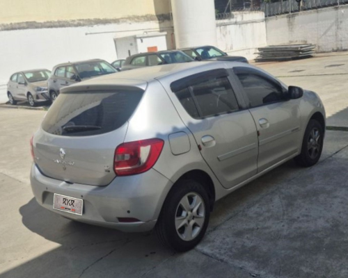 376354-renault-sandero-20250620150303448352