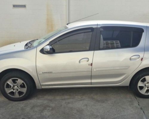 376354-renault-sandero-20250620150316481879