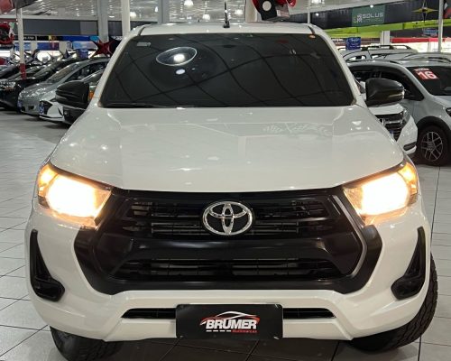 376673-toyota-hilux-20250623172236609542