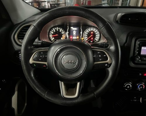376677-jeep-renegade-20250623163910700667