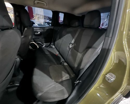 376677-jeep-renegade-20250623163911548660