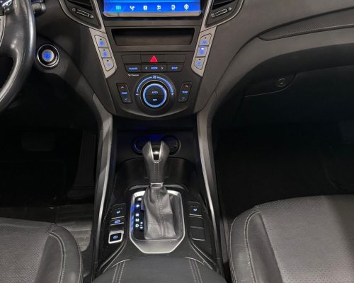 377038-hyundai-santa-fe-20250625113844372056