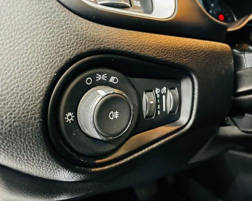 377088-jeep-renegade-20250625152042569908