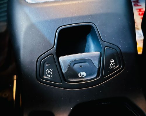 377088-jeep-renegade-20250625152055314233